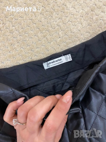 Кожена пола Stradivarius