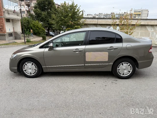 Honda Civic 1.3I HYBRID, снимка 7 - Автомобили и джипове - 56324562
