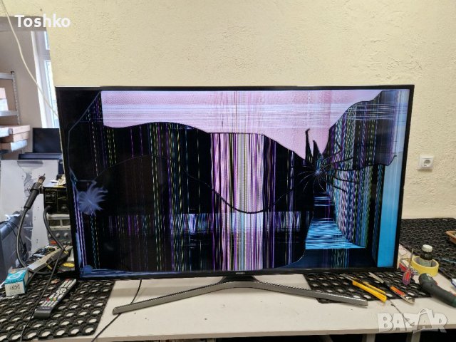 Стойка за ТВ SAMSUNG UE50MU6172U, снимка 3 - Стойки, 3D очила, аксесоари - 39464298