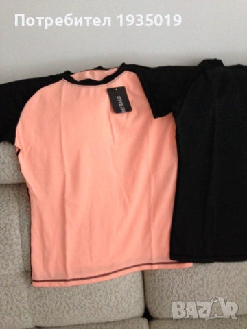 Дамска тениска  размер S,M