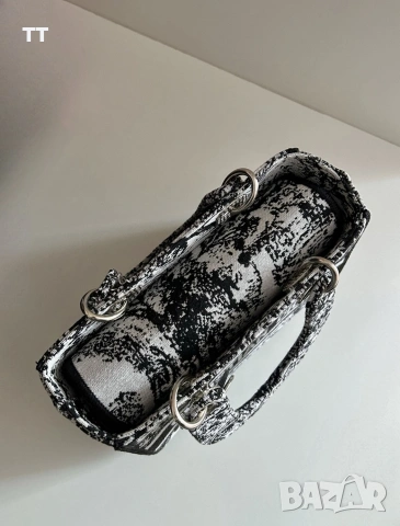 Dior дамска чанта, снимка 3 - Чанти - 53358726