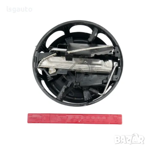 Комплект крик, авариен триъгълник и стойка/ключ за гуми Mercedes-Benz C-Class 204 (W/S/C) 2007-2014 