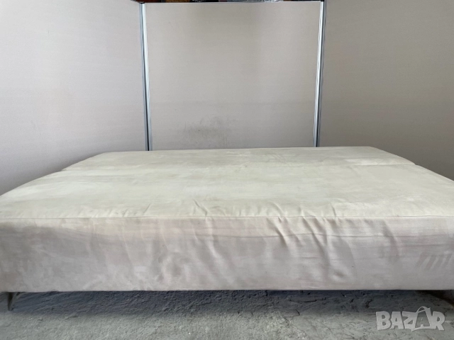 Прав разтегателен диван без дамаска в добро състояние , снимка 5 - Дивани и мека мебел - 51838497