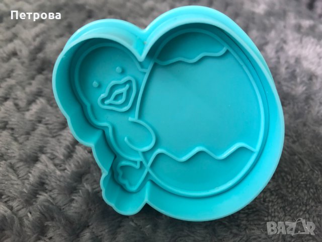 Резец за фондан или сладки – Пиленце с яйце, снимка 1