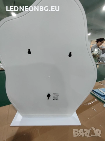 Настолно Козметично Огледало с LED осветление , снимка 4 - Огледала - 53152410