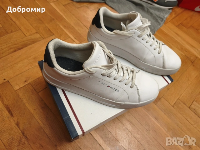 Обувки Tommy Hilfiger 45, снимка 2 - Кецове - 54183608