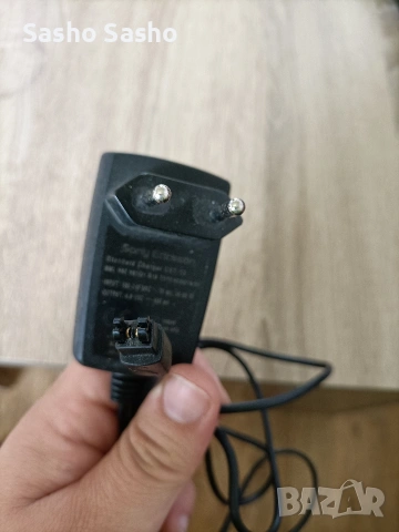 адаптер , снимка 2 - Кабели и адаптери - 54310286