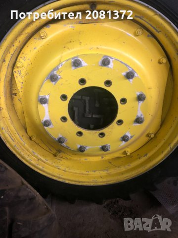 Двойни гуми с джанти за трактор John Deere комплект , снимка 7 - Селскостопанска техника - 30104710