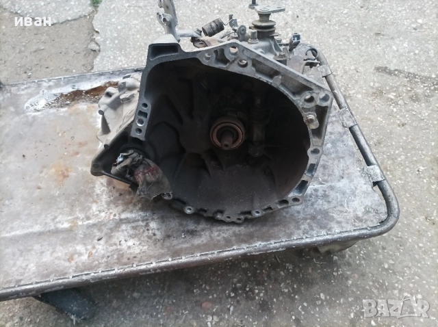 Скоростна кутия ръчна за Тойота Айго 1.0 бензин. 68 кс. 2009 год. 1KR. , снимка 4 - Части - 51662283