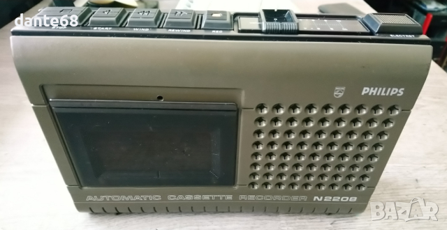 Касетофон Philips N2208, снимка 1 - Радиокасетофони, транзистори - 44681644