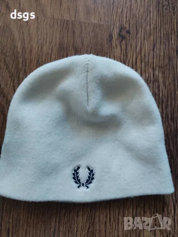 fred perry - страхотна зимна шапка 