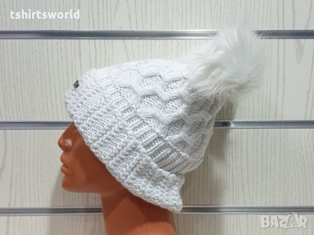 Нова зимна бяла дамска шапка с 2 помпона/пуха, снимка 9 - Шапки - 35488783