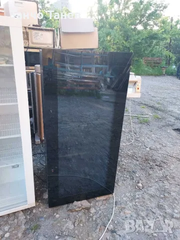 Витрина за вино, втора употреба , снимка 4 - Витрини - 45586691