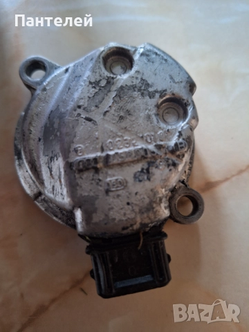 Датчик разпределен вал 1.8т-AEB, снимка 2 - Части - 52085421