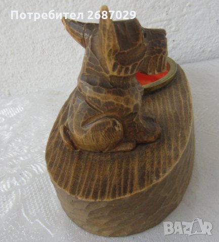 куче териер стар дървен пепелник с фигура, снимка 2 - Други - 31802419