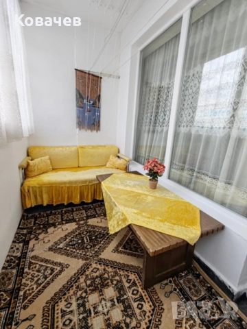 Продавам апартамент в гр. Велико Търново, снимка 10 - Апартаменти - 51876978