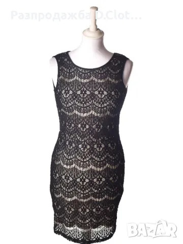 Дантелена рокля S 