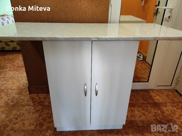 шкаф ширина 62.5 на височина 87 дълбочина 58 с два вида плот , снимка 6 - Шкафове - 52572885