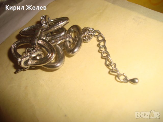 ПОСРЕБРЕНА СТИЛНА ГРИВНА с ЦИРКОНИ 24815, снимка 5 - Гривни - 34485578