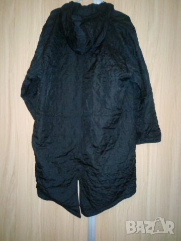 Черно олекотено яке пролет-есен с качулка и джобове, снимка 2 - Якета - 38496717