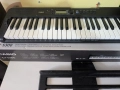 Продава синтезатор Casio CT-S300 и пиано състейн педал M-audio SP-2, снимка 3