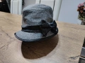 Дамска сива шапка, снимка 5