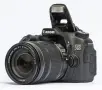 Canon EOS 70D с обектив EFS 18-135mm IS STM и аксесоари, снимка 1