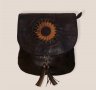 Мароканска чанта през рамо от естествена кожа в тъмнокафяв цвят, снимка 1 - Чанти - 34926125