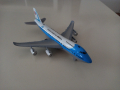 Метални Boeing 787 и 777, 2 пластмасови изтребителя, снимка 5