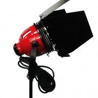 Халогенна студийна лампа, снимка 2 - Светкавици, студийно осветление - 35645633