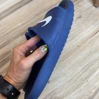 Оригинални спортни тъмно сини чехли Nike! 37 н, снимка 4 - Чехли - 44699045