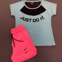 Дамски комплекти Nike, снимка 1 - Спортни екипи - 37242335