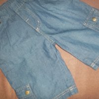 Дънков панталон, 2 блузки НМ и шапка, снимка 4 - Детски комплекти - 36703255