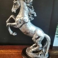 Декоративна статуетка кон, снимка 3 - Статуетки - 37992546