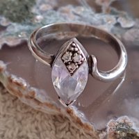 Сребърен пръстен с циркон "бадемка", снимка 1 - Пръстени - 44197249