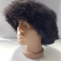 Дамска шапка естествена кожа ,кафява -13, снимка 2 - Шапки - 30925156