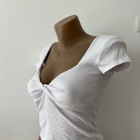 Дамска бяла тениска, снимка 2 - Тениски - 37917958