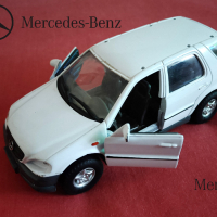 MERCEDES-BENZ M-CLASS ML320 Welly 1:32, снимка 1 - Колекции - 44920791