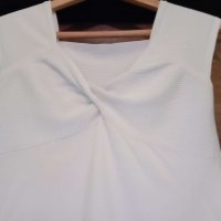 Продавам лятна блузка без ръкав - бяла, снимка 2 - Корсети, бюстиета, топове - 42247199