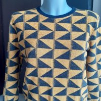 Дамски Пуловер, снимка 4 - Блузи с дълъг ръкав и пуловери - 30372032