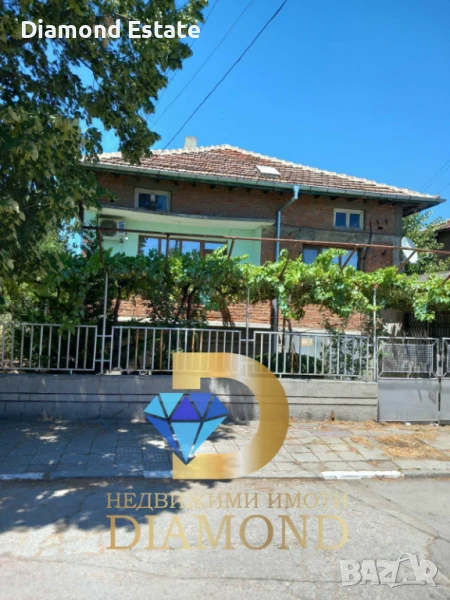 Двуетажна къща в Димитровград, кв. Марийно, снимка 1
