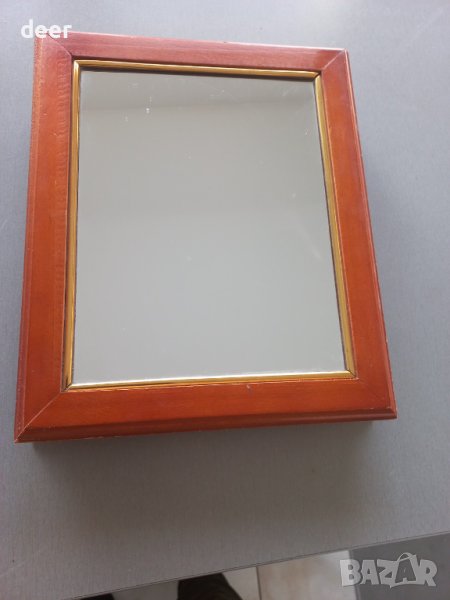 Дървена огледална закачалка за ключове , снимка 1