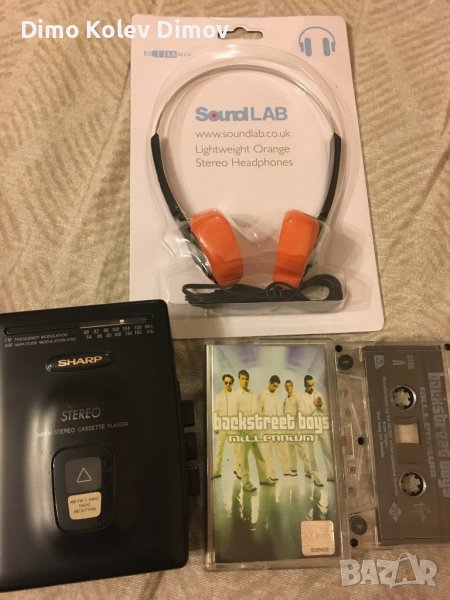 SHARP Walkman + Слушалки Нови + Оригинална Касетка, снимка 1