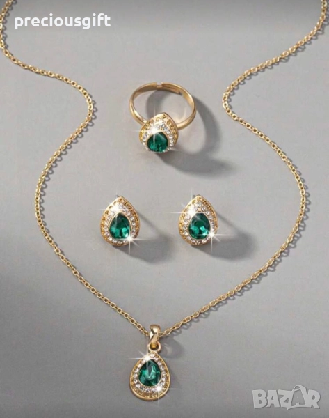 Комплект бижута от 3 части - колие, пръстен и обеци, снимка 1