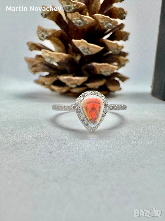 Сребърен пръстен с лунен камък , снимка 1