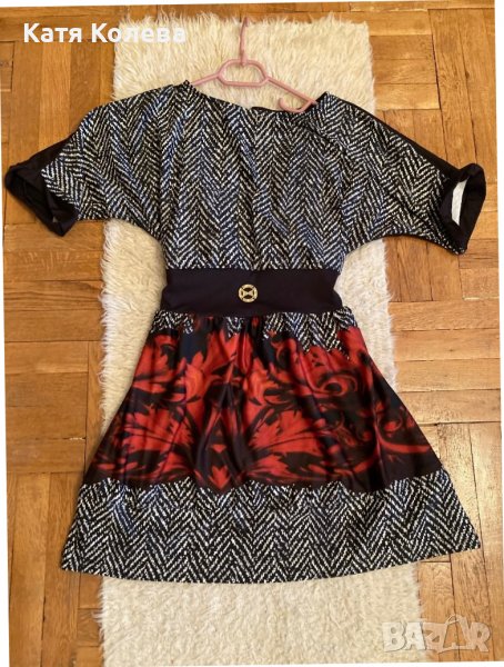 Нова дамска рокля М, снимка 1