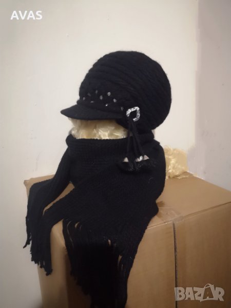 Нов комплект черна шапка с шал Вълна и ангора, снимка 1