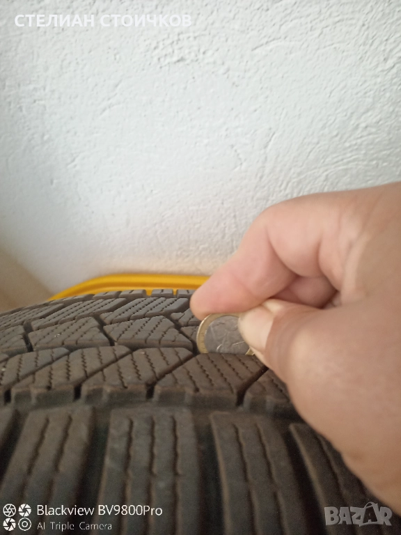 Продавам комплект зимни гуми континентал рънфлат 245/45/19. , снимка 1