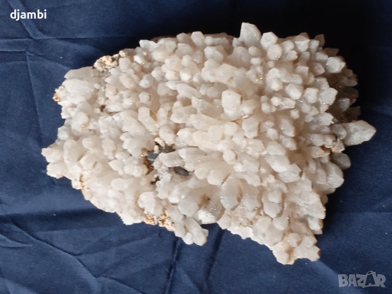 №96, Захарен Кварц,Кварцова друза с Галенит,Кристали,Минерали,Родопи,BGminerals,, снимка 1