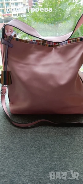 Елегантен и същевременно смел избор за модерната жена-голяма чанта в цвят пепел от рози, снимка 1